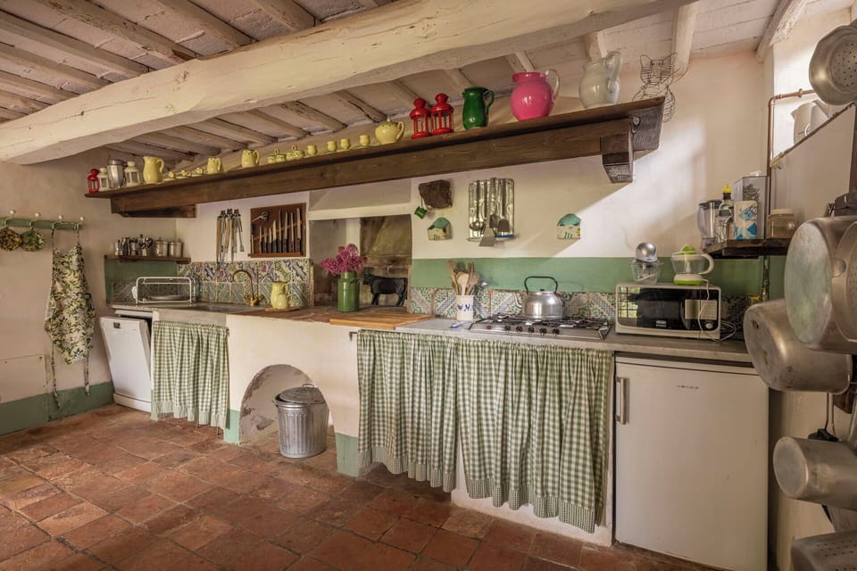 Autumn, Kitchen, Spring, Summer