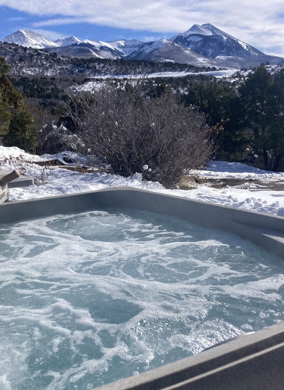Hot tub in winter