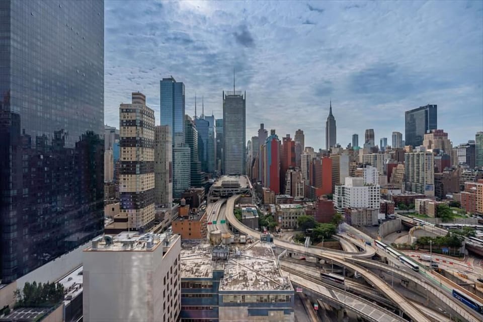 Midtown West New York 1 Bedroom View