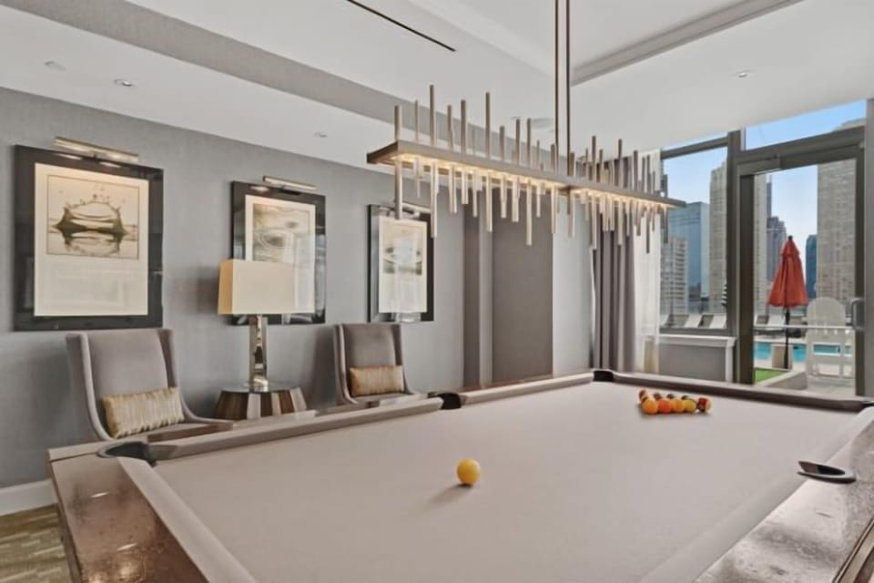 Jersey City 1 Bedroom Common Area