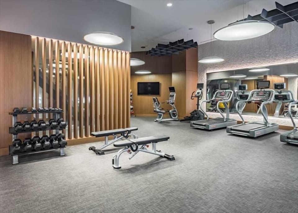 Bethesda 1 Bedroom Fitness Center