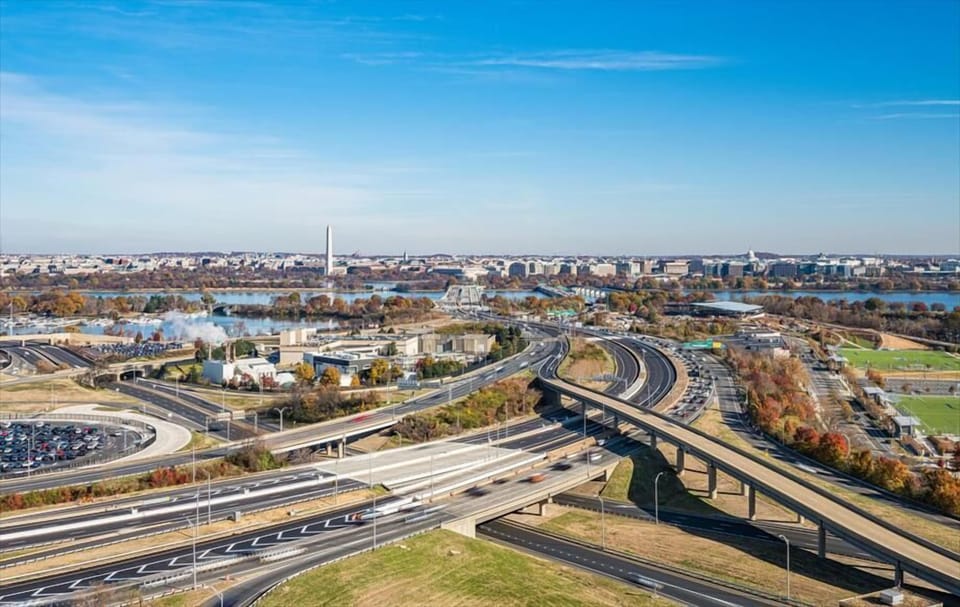 South Arlington Arlington 1 Bedroom with Balcony View