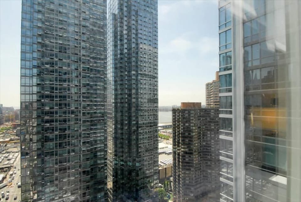 Midtown West New York 1 Bedroom View