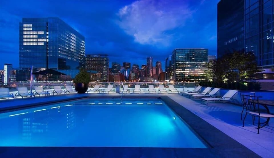 100 Pier 4