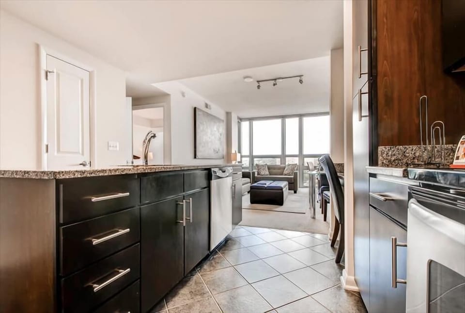 South Arlington Arlington 1 Bedroom Kitchen