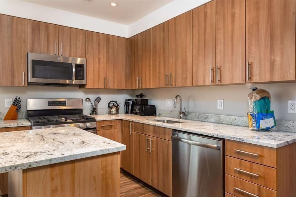 South Arlington Arlington 2 Bedroom Kitchen