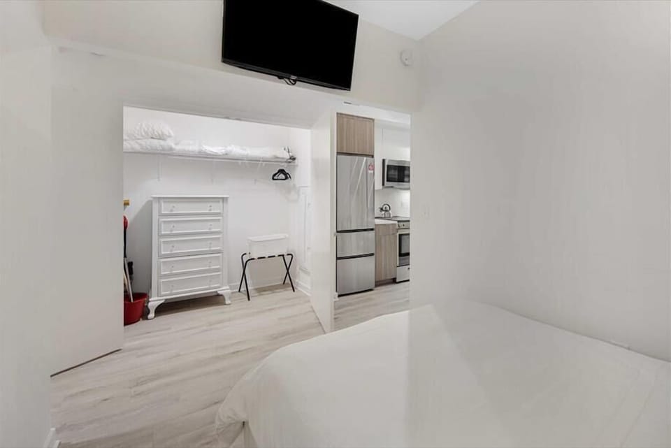 Noma Washington 1 Bedroom Bedroom
