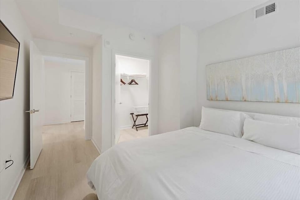 Noma Washington 2 Bed / 1 Bath Bedroom 2