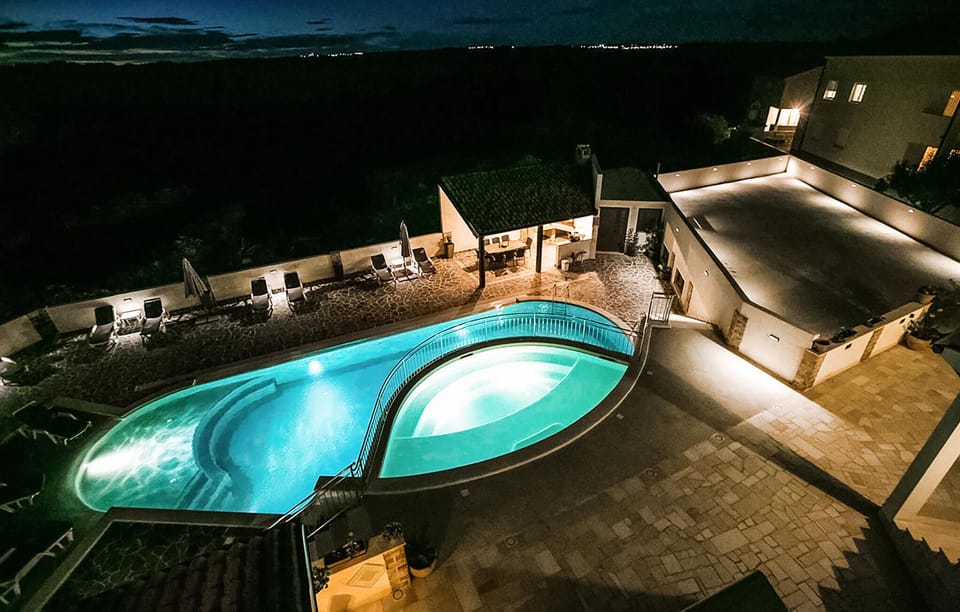 pool