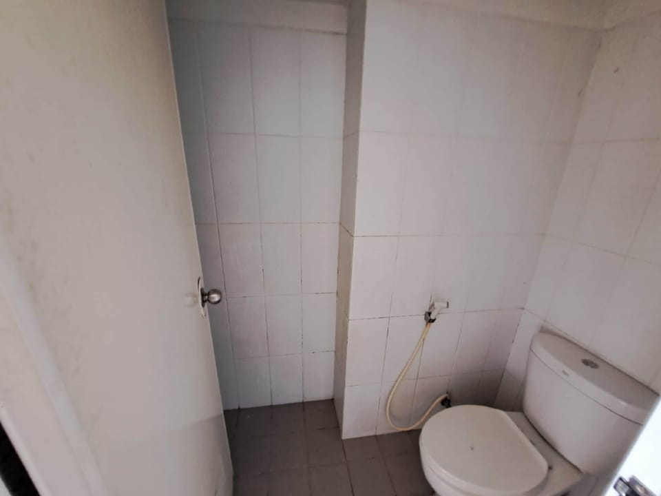 Deluxe Double Room | Bathroom | Shower, towels, soap