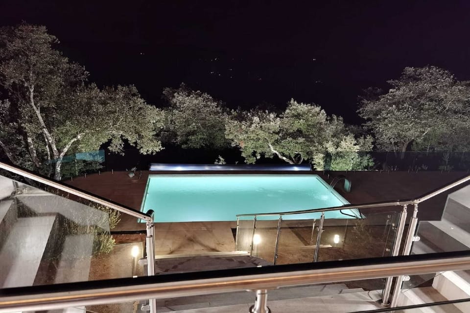 Holiday Home Swimming Pool