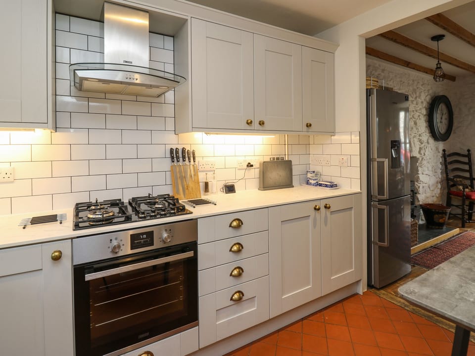 Fridge, dishwasher, electric kettle, toaster