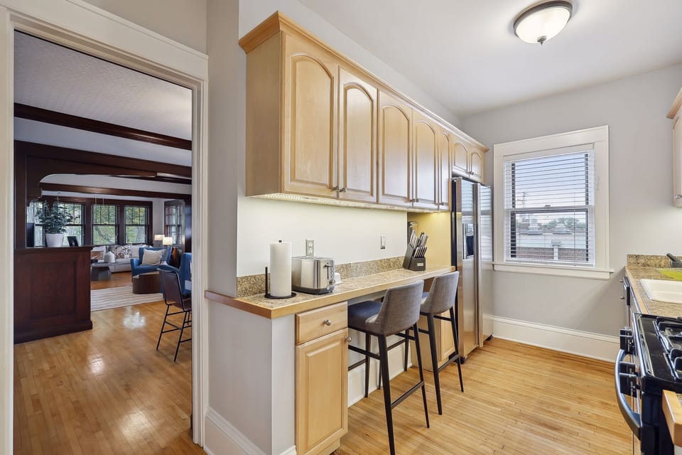 Kitchen with Countertop Bar
