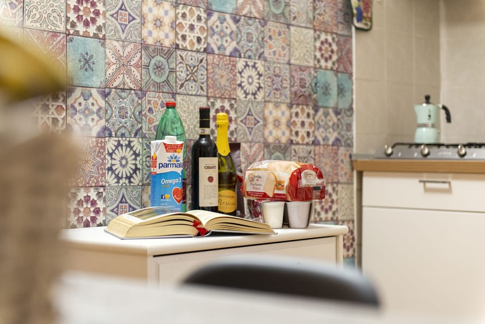 Apartment | Private kitchen | Electric kettle, cookware/dishes/utensils