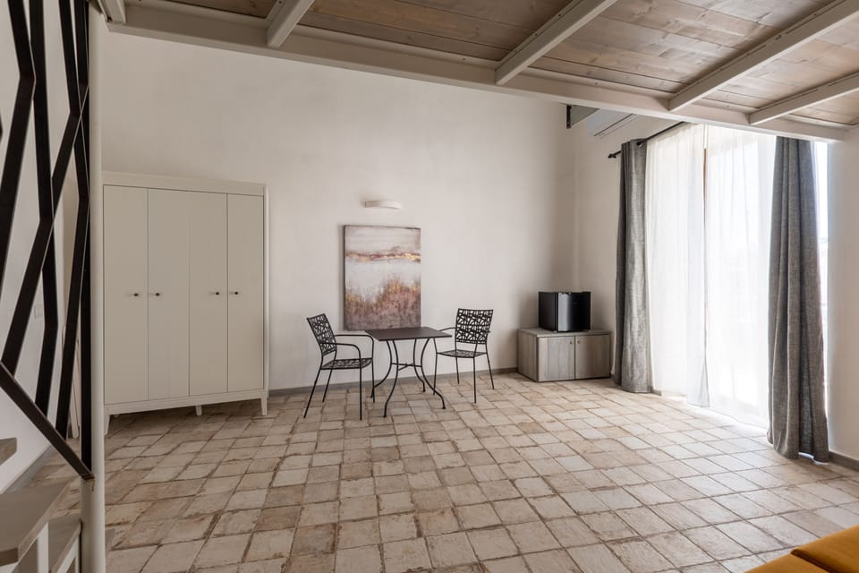 La Torre room living room