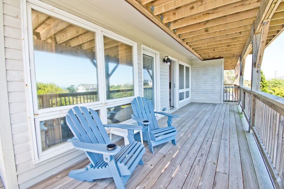 Level One Covered Deck
