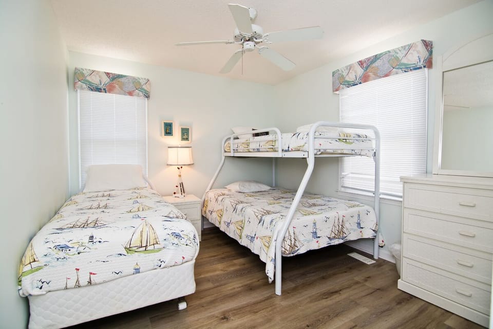 Level One Bedroom with Twin and Double Twin Bunk