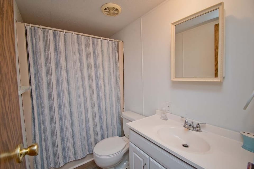 Hall Bath Shared