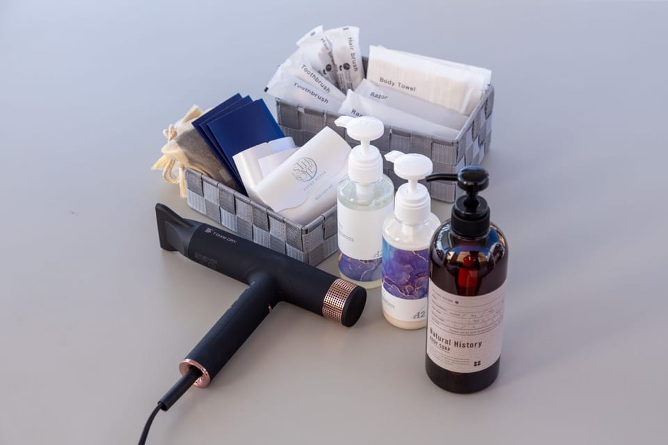 Bathroom amenities