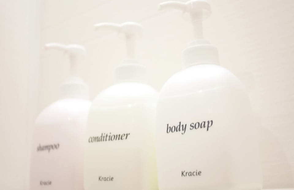Bathroom amenities