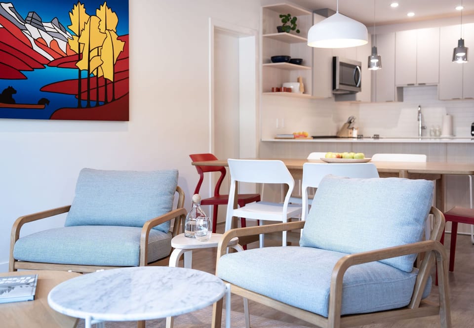Condo | Living area | 40-inch flat-screen TV with cable channels