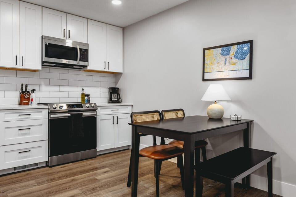 Windcatch Group- Woodlands Bungalow