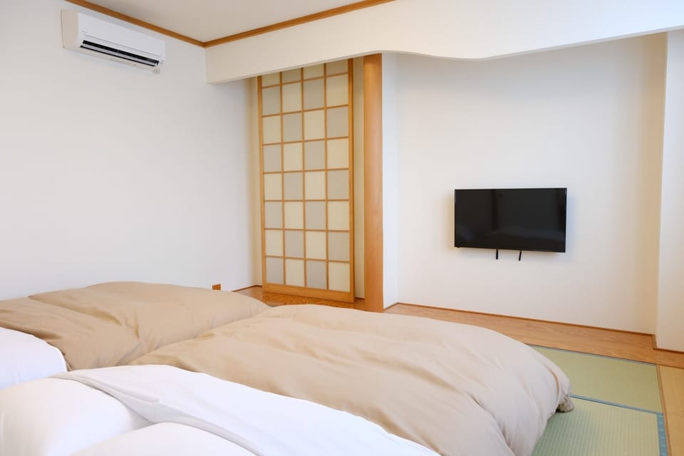 A private bedroom is also available. You can also secure a private space.