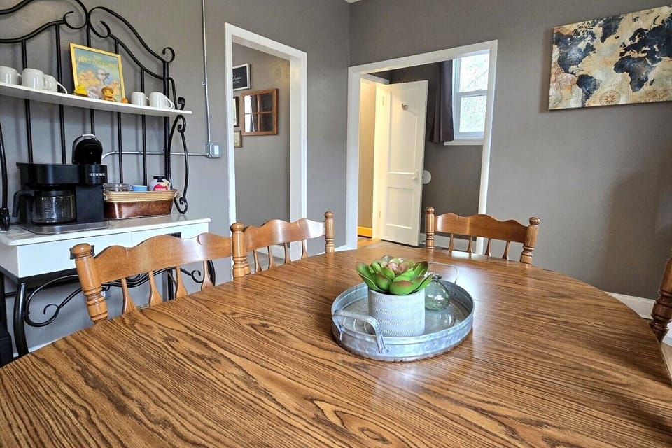 Dining table for 6