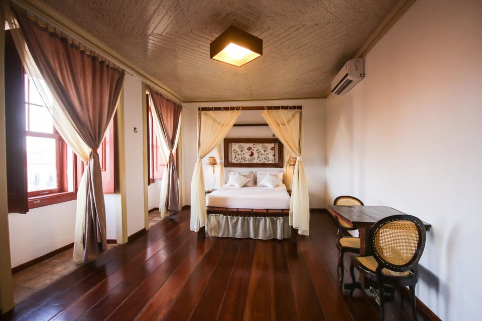 Luxury Room | Minibar, in-room safe, individually decorated, free WiFi