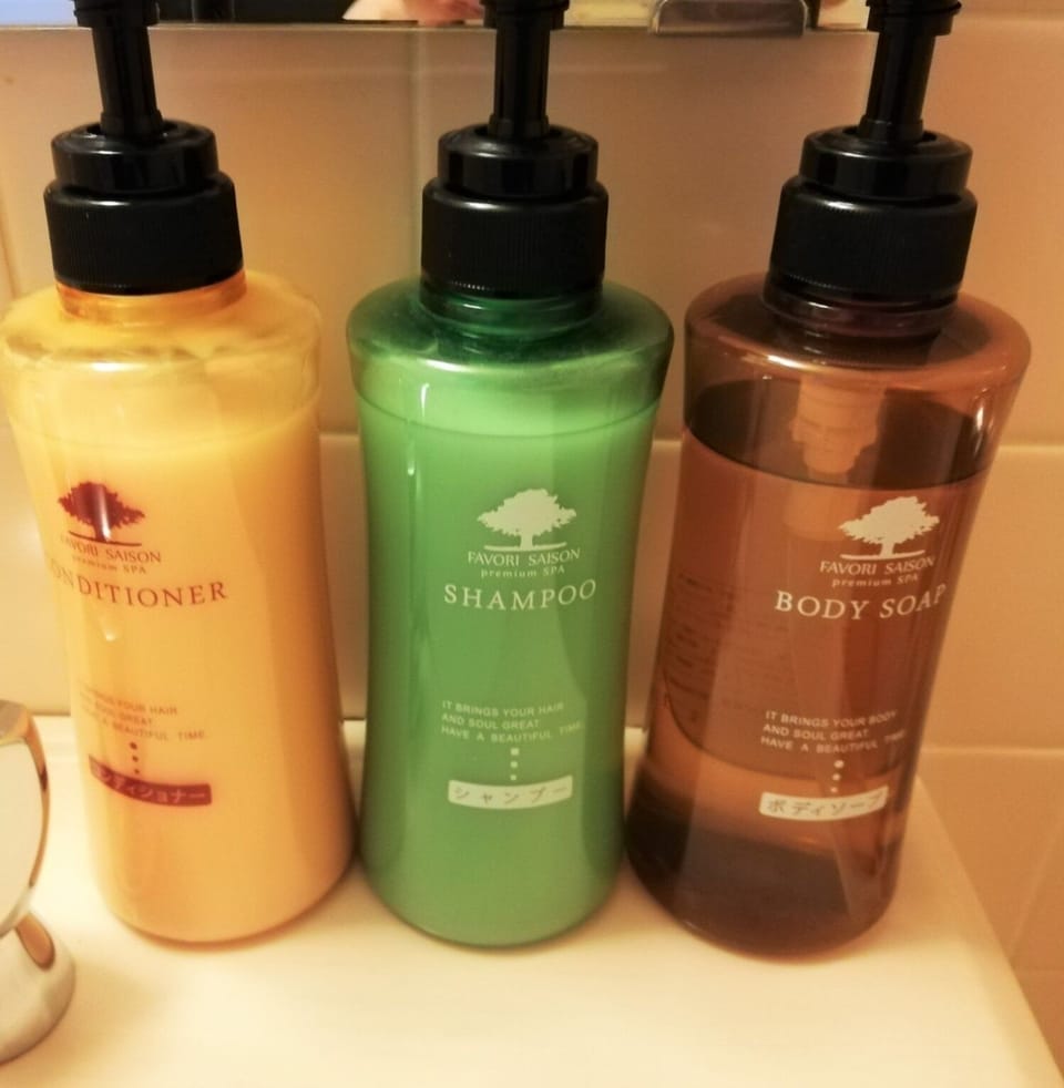 Bathroom amenities