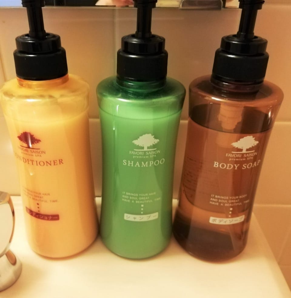 Bathroom amenities