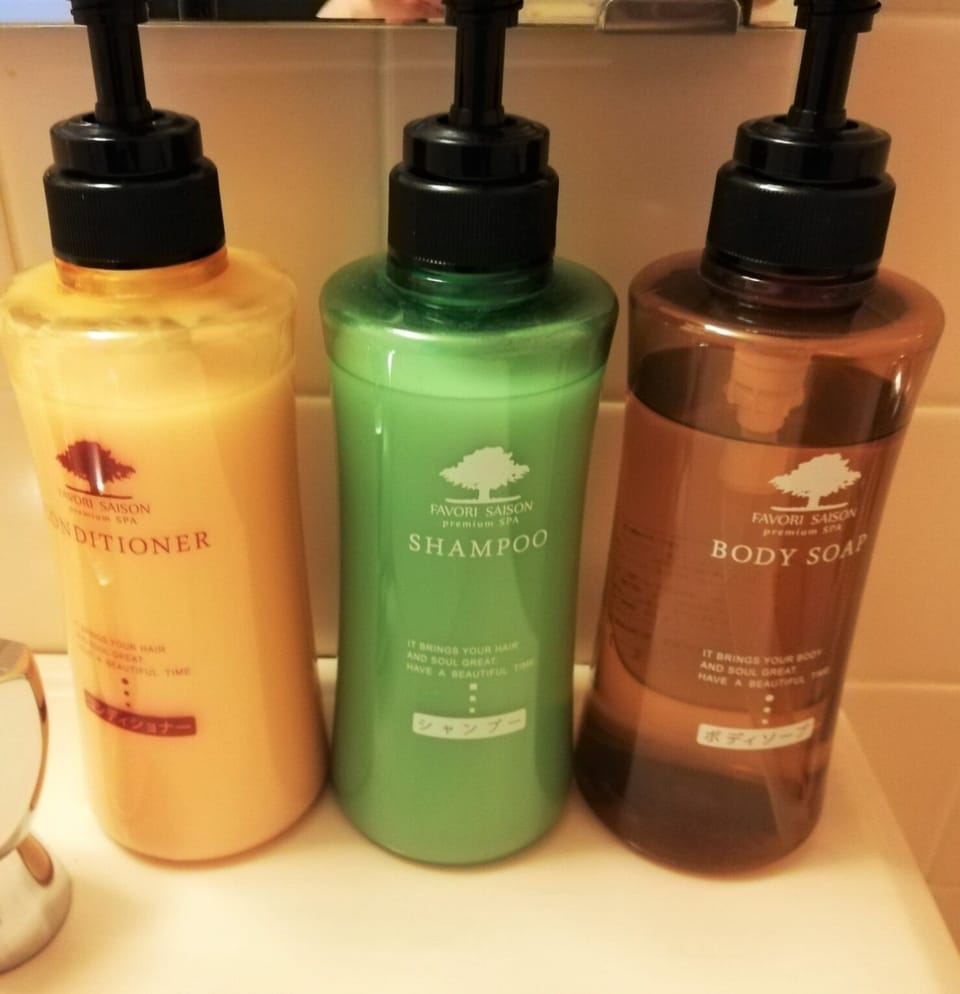 Bathroom amenities