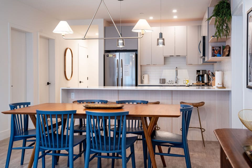 Condo | In-room dining