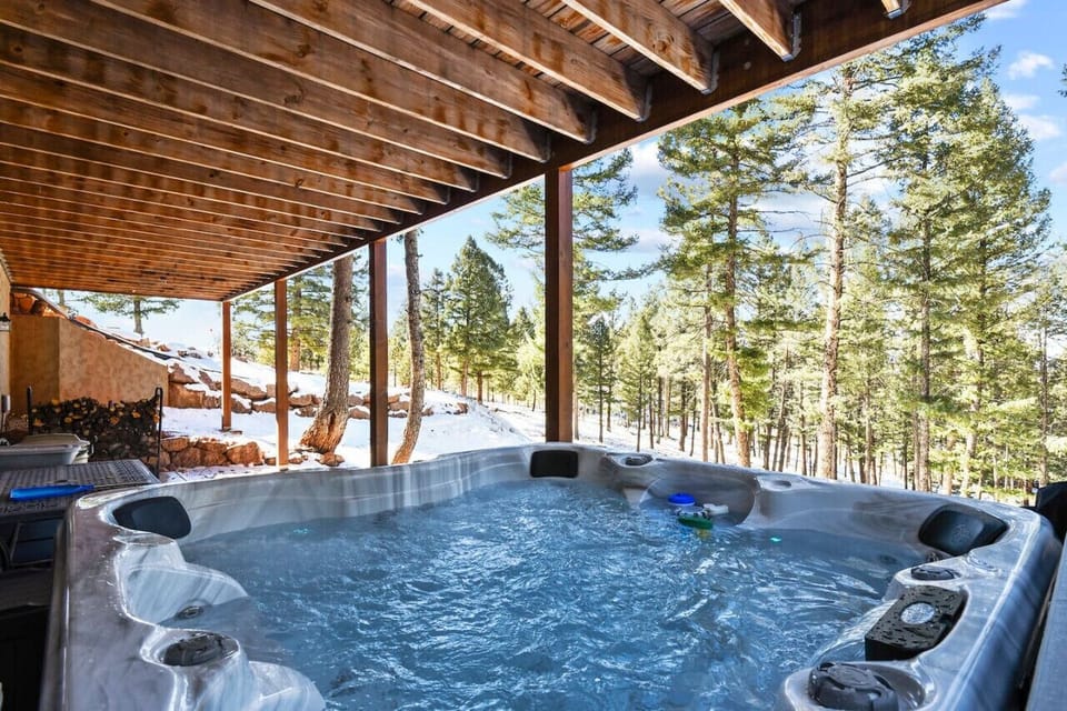 Clean and Private Hot Tub