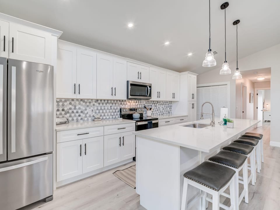 Kitchen with all the modern conveniences 