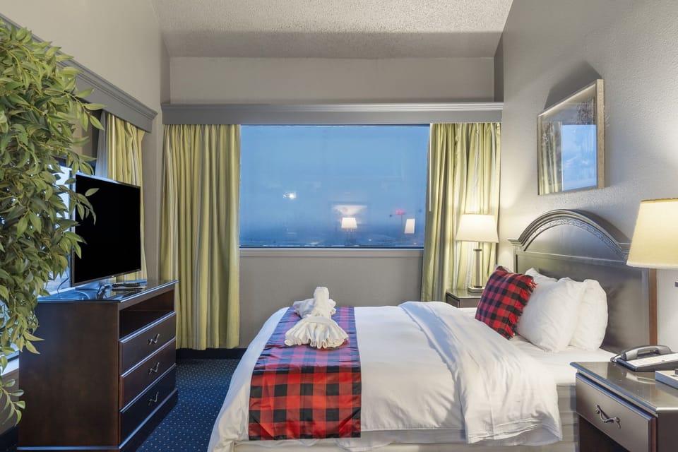 Bedroom - King Bed