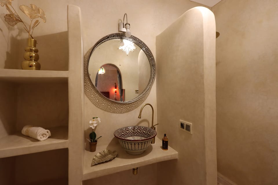 Superior Townhome | Bathroom | Rainfall showerhead, free toiletries, hair dryer, bidet