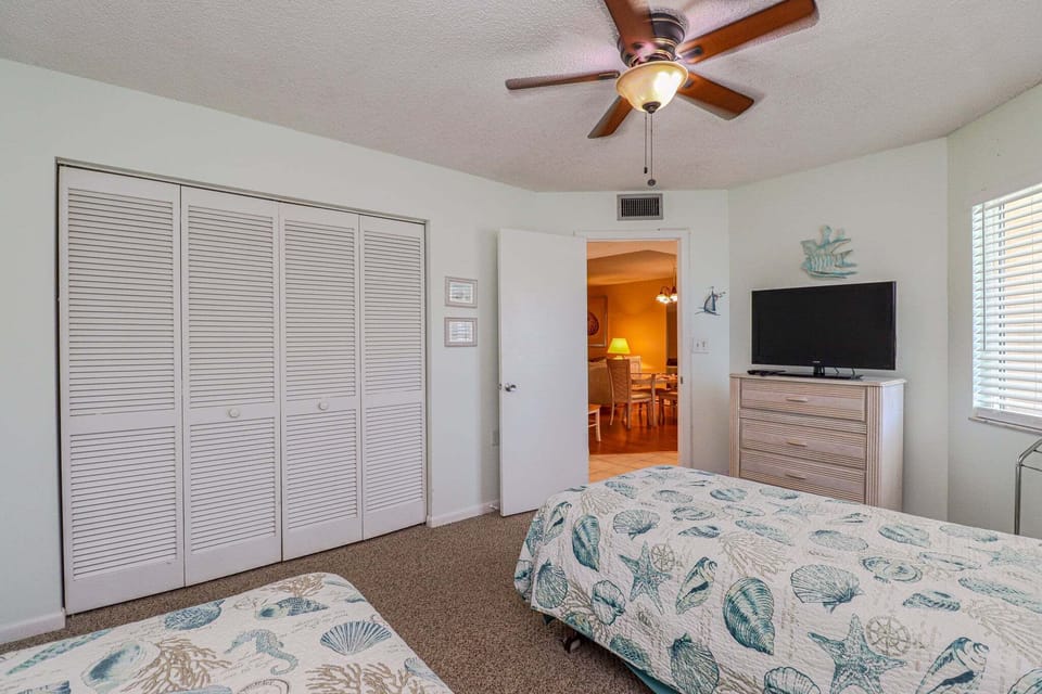 St. Augustine Beach Vacation Rentals Guest Bedroom