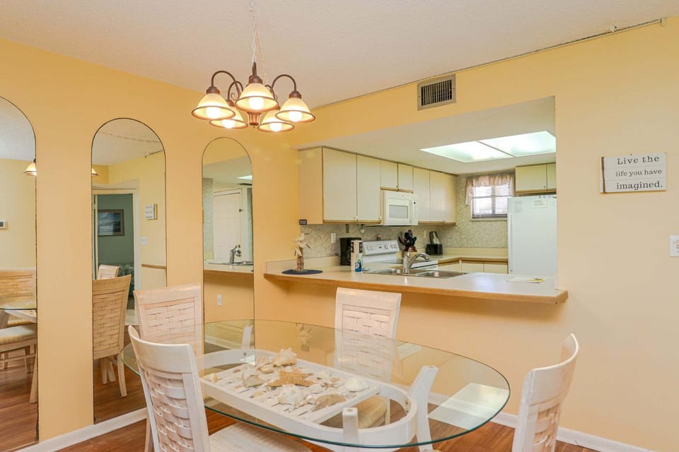 St. Augustine Beach Vacation Rentals Dining Room