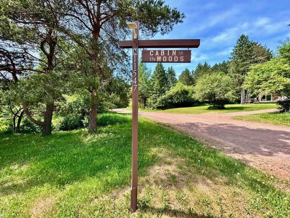 Welcome to the Cabin the Woods!