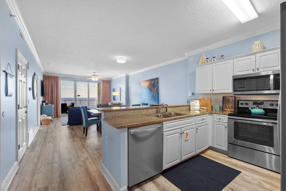 Condo, 2 Bedrooms | Private kitchen | Fridge, coffee/tea maker