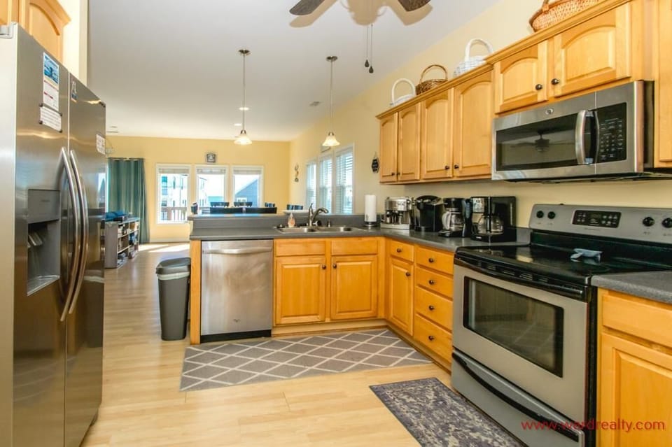 Kitchen II