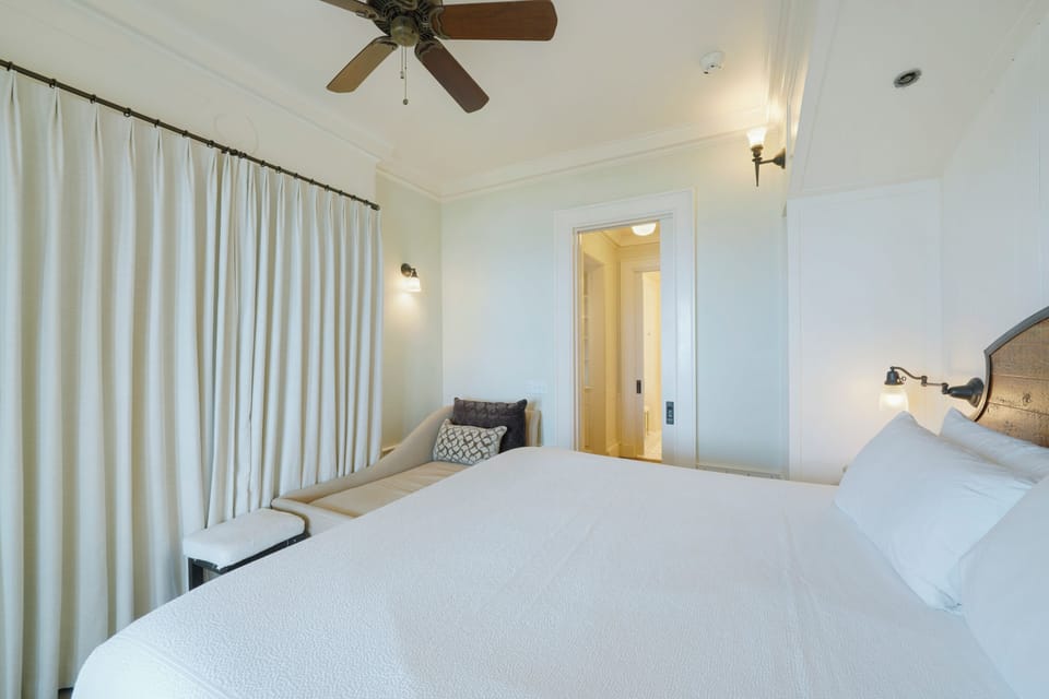 SECOND FLOOR - BEDROOM 5 KING WITH ENSUITE BATH