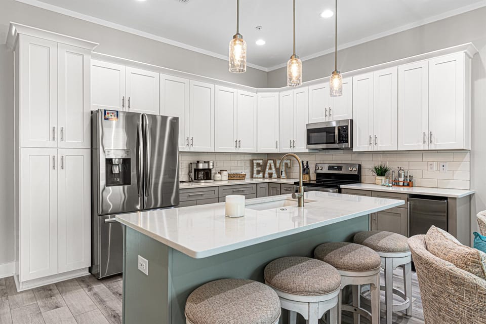 Culinary dreams come to life in our fully equipped stainless kitchen. Elevate your cooking experience with style and efficiency. 🍳✨ #KitchenGoals #StainlessElegance #CookingInStyle
