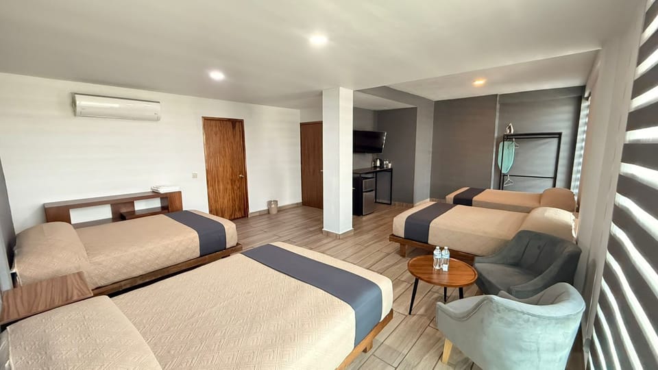 Family Shared Dormitory | Free WiFi