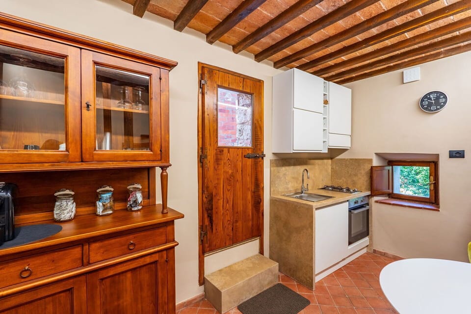 Dining Room, Kitchen