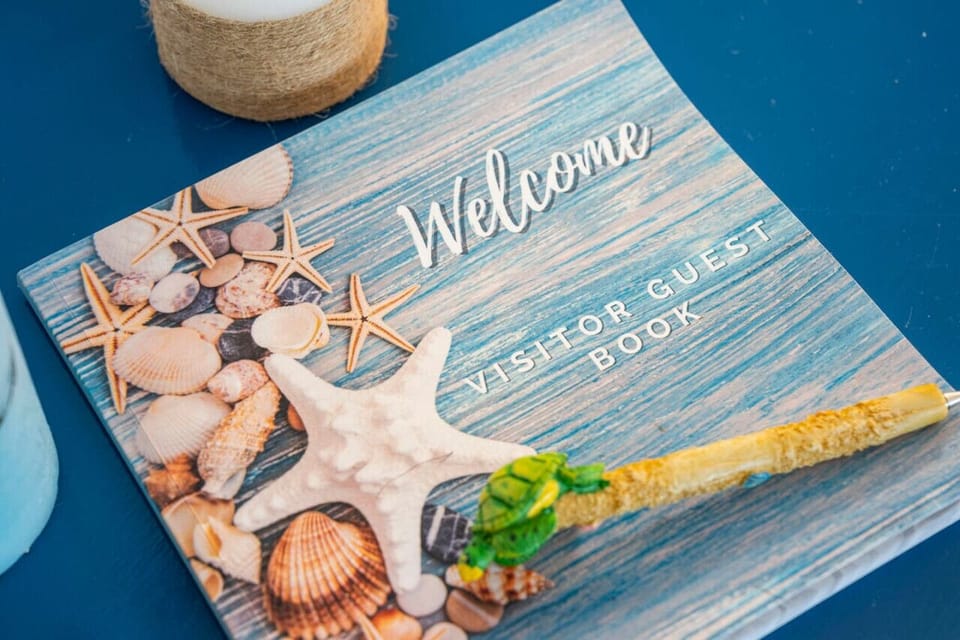 Please Sign the Visitor Guest Book!
