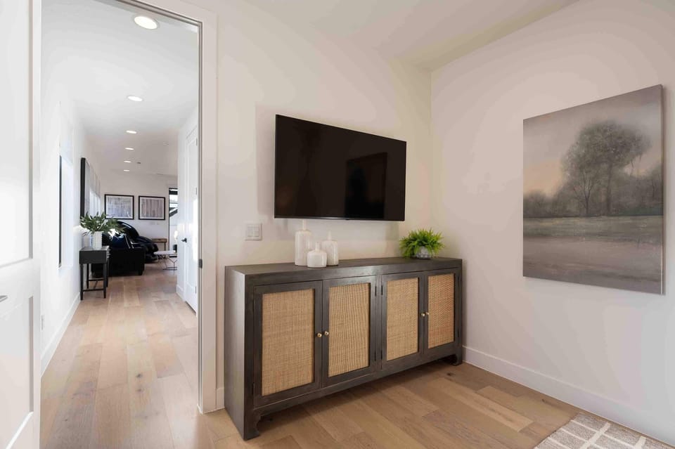House, Multiple Bedrooms | Interior