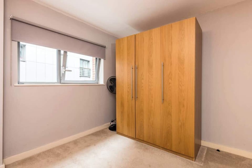 York Place Apt, Liverpool - Host & Stay