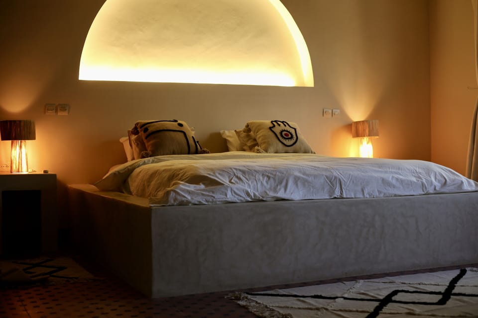 Elite Suite | Free WiFi, bed sheets